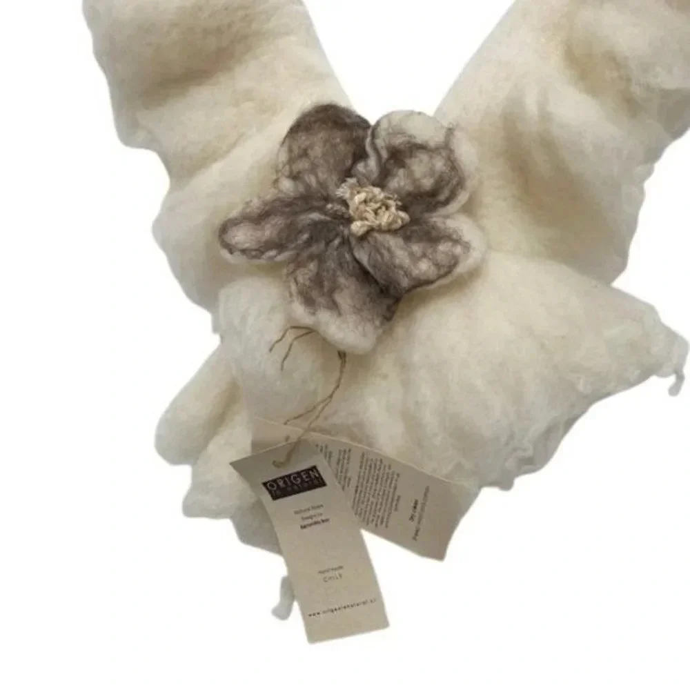 Handmade Nuno Felted Wool Scarf Wrap with Removable Felted Flower Pin NWT